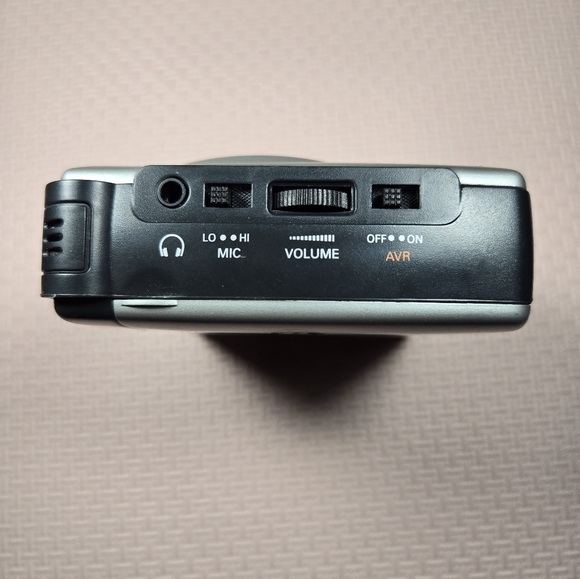 General Electric Cassette Recorder GE Model # 3-5364A Like NEW Condition - Picture 3 of 5